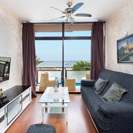 En Primera Linea De Playa Con Aire Acondicionado Апартаменты Арона